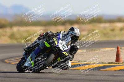 media/Oct-30-2022-CVMA (Sun) [[fb421c3cec]]/Race 12 Supersport Open/